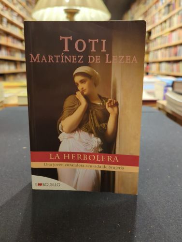 Portada del libro de La herbolera