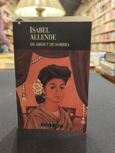 Portada del libro de De amor y de sombra
