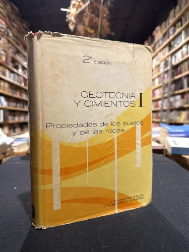 Portada del libro de Geotecnia y cimientos I