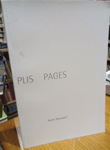 Portada del libro de Plis Pages. Anne Heyvaert