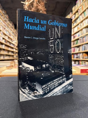 Portada do libro de Hacia un gobierno mundial