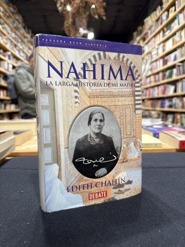 Portada do libro de Nahima