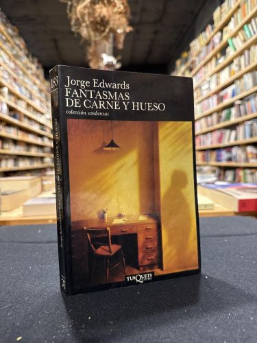 Portada do libro de Fantasmas de carne y hueso