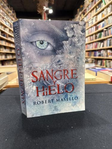 Portada do libro de Sangre y Hielo