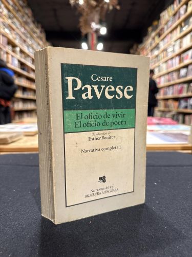 Portada do libro de El oficio de vivir. El oficio de poeta