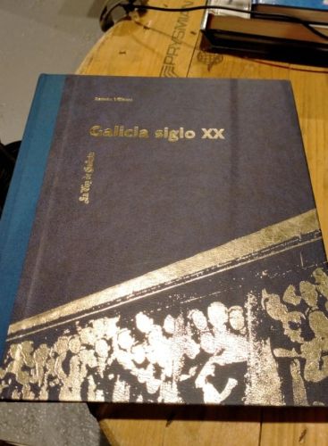 Portada do libro de Ramón Villares - Galicia siglo XX