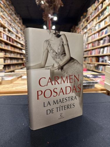Portada do libro de La maestra de títeres