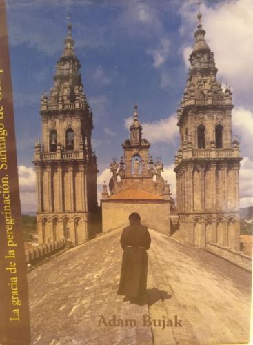 Portada del libro de Adam Bujak, La gracia de la peregrinación