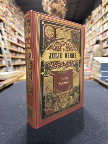 Portada do libro de Héctor Servadac