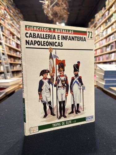 Portada do libro de Caballería e infantería napoleónicas. 