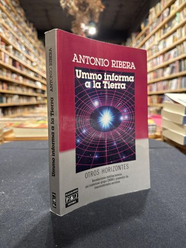 Portada do libro de Ummo informa a la Tierra