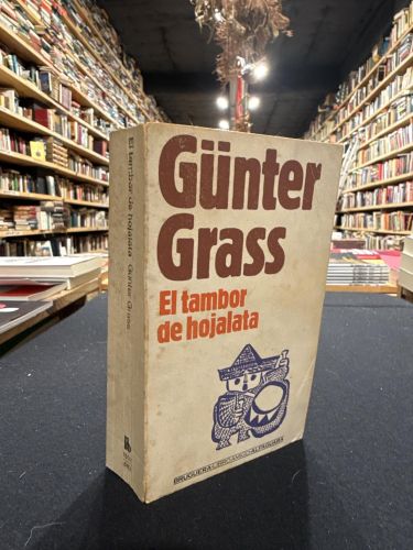 Portada do libro de El tambor de hojalata