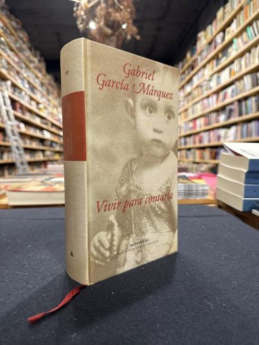 Portada del libro de Vivir para contarla