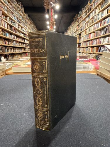 Portada do libro de Novelas