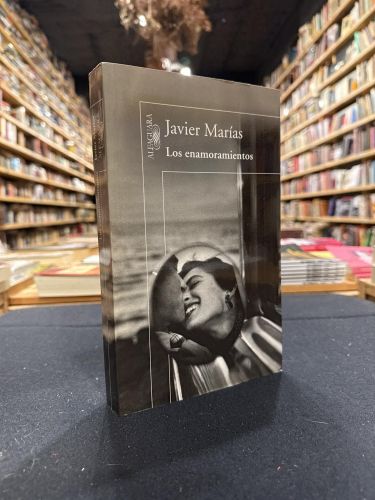 Portada do libro de Los enamoramientos