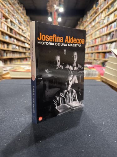 Portada do libro de Historia de una maestra