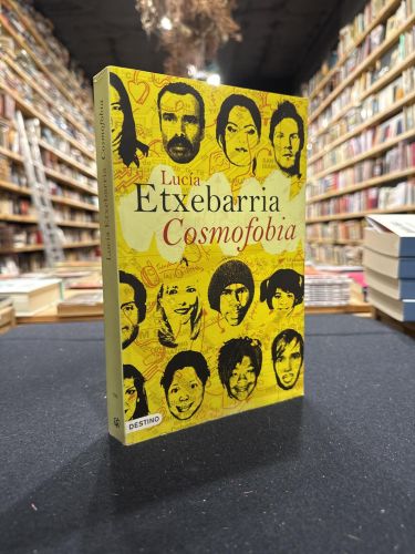 Portada do libro de Cosmofobia