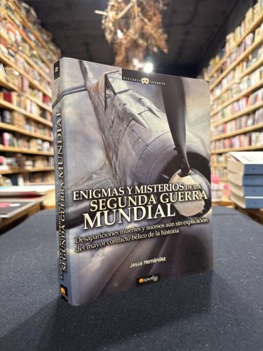 Portada do libro de Enigmas y misterios de la Segunda Guerra Mundial