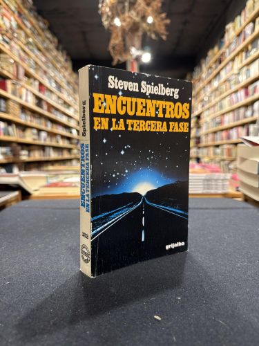 Portada do libro de Encuentros en la tercera fase