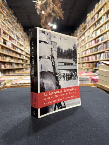 Portada del libro de La memoria insumisa