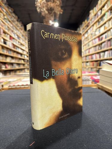 Portada do libro de La Bella Otero