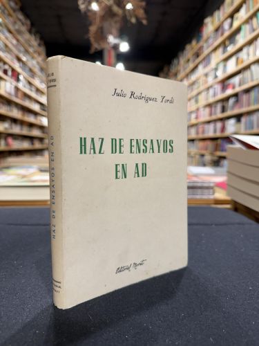 Portada do libro de Haz de ensayos en ad