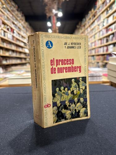 Portada do libro de El proceso de Nuremberg