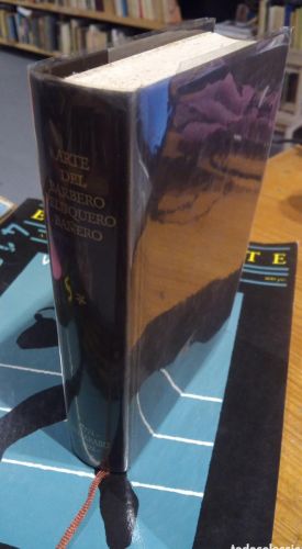 Portada del libro de ARTE DEL BARBERO PELUQUERO BAÑERO. GARFAULT