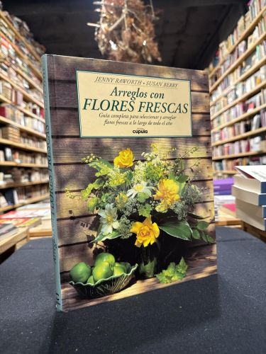 Portada do libro de Adornos con flores secas